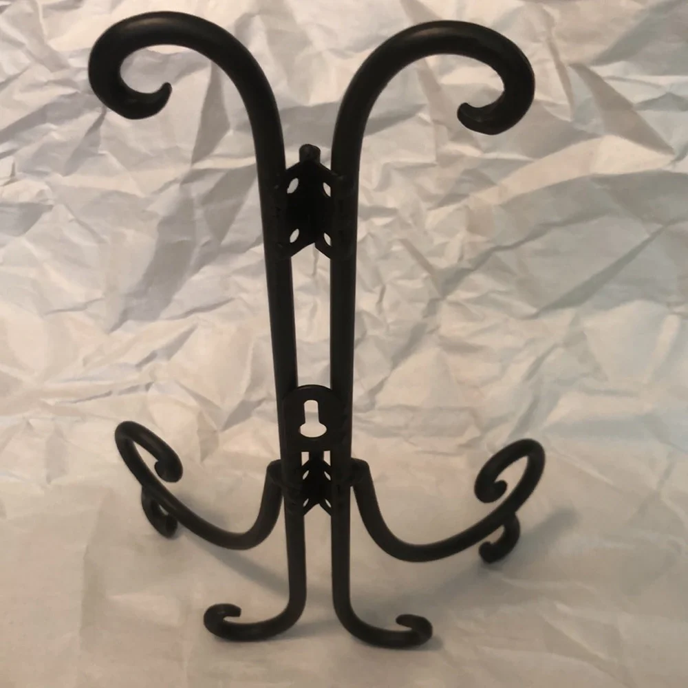 Wrough iron folding picture stand/easel 10” tall